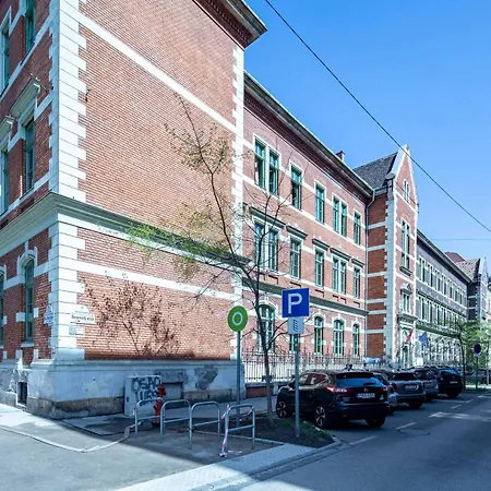 - Comfy - Comfy Sleep Apartament